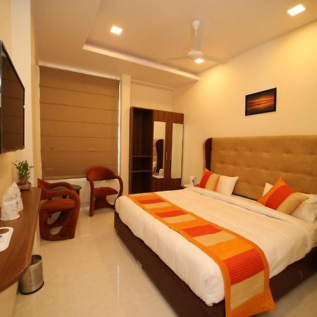 Hotel Myriad Inn Divisione di Divisione di Jaipur Esterno foto