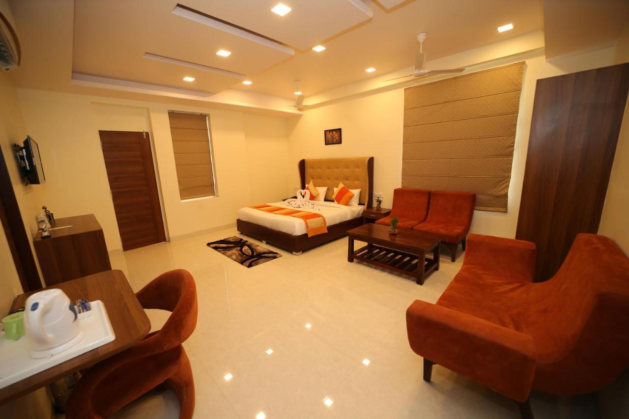 Hotel Myriad Inn Divisione di Divisione di Jaipur Esterno foto