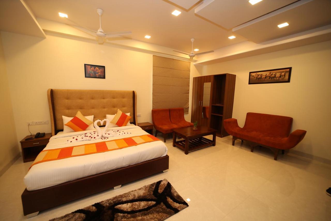 Hotel Myriad Inn Divisione di Divisione di Jaipur Esterno foto