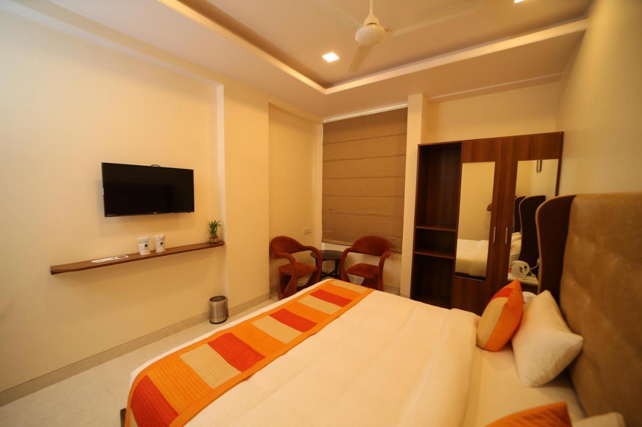 Hotel Myriad Inn Divisione di Divisione di Jaipur Esterno foto